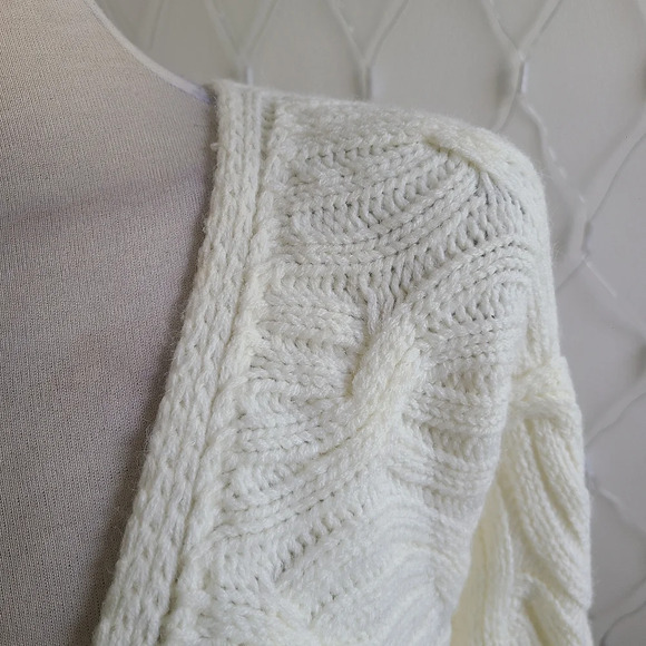 Miss Love Wrap Knit Sweater / Sweet Cream / Size Medium - Picture 2 of 5